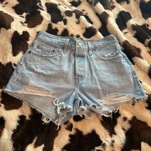 Women's Levi Shorts
